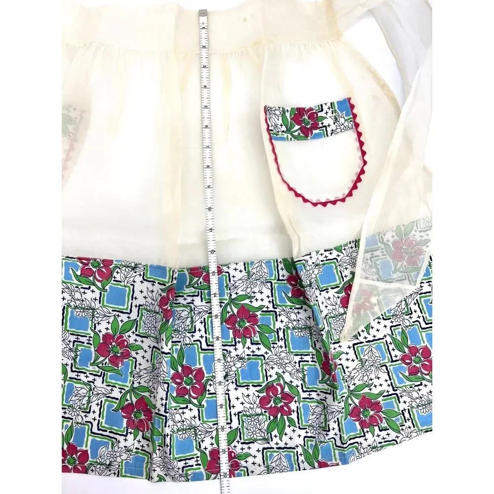 Vintage Kitchen Apron Handmade Ivory Floral Print with Ric-Rac